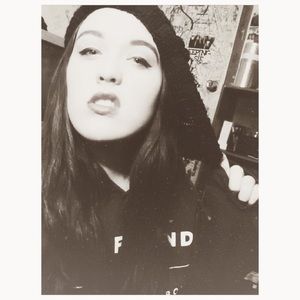 Meet your Posher, Shelby